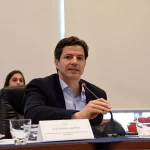 Alerta Económica en Argentina: Luciano Laspina Advierte sobre la Debilidad del Peso y el Alto Riesgo País