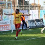 Sarmiento y El Linqueño se miden en un duelo clave por la clasificación