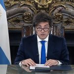 Caída histórica: la confianza en el Gobierno de Milei se desploma al nivel más bajo desde su asunción
