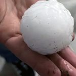 La tormenta sorprendió al interior de Santiago con una fuerte caída de granizo