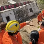 Al menos 15 muertos en Brasil al volcar un micro con peregrinos que regresaban de una romería