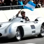 Medio millón de personas vieron a la «Flecha de Plata» rugir otra vez: Colapinto manejó el Fangio y Buenos Aires se emocionó