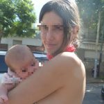 La Plata: el video de la madre con la beba que fue hallada muerta en la Facultad de Arquitectura