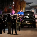 La noche que un loco se cruzó armado en la cena de Trump: allanamiento en California