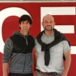 Pequeño en escala, enorme en impacto: un estudiante chaqueño explora cómo diseñar los materiales del futuro