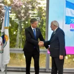 Zdero recibió la Bandera de la Libertad Civil por los 75 años de la Provincialización del Chaco